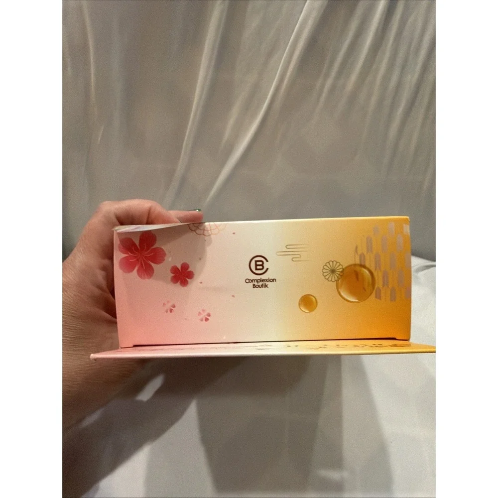 Complexion Boutik Honey & Milk + Cherry Blossom Hand Cream Gift Set 3.4oz Each - Picture 5 of 6